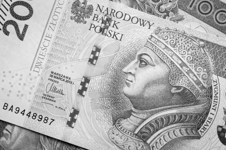 Banknot dwadzieścia złotych polskich z królem, którym możesz zapłacić za usługi u adwokata w Szczecinku